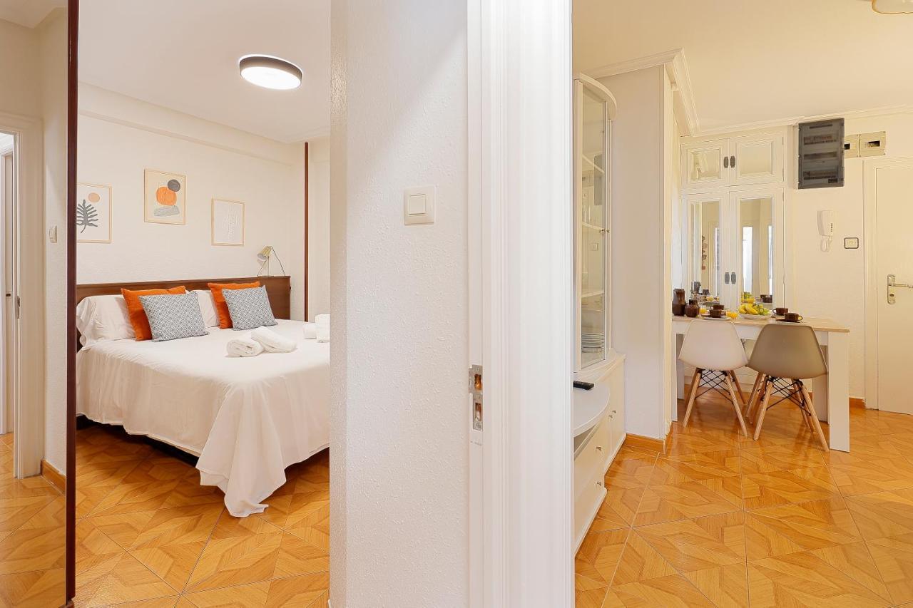 142A Apto 2 Habitaciones Playa San Lorenzo Gijón Eksteriør billede