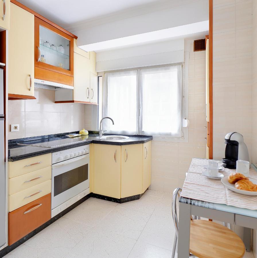 142A Apto 2 Habitaciones Playa San Lorenzo Gijón Eksteriør billede